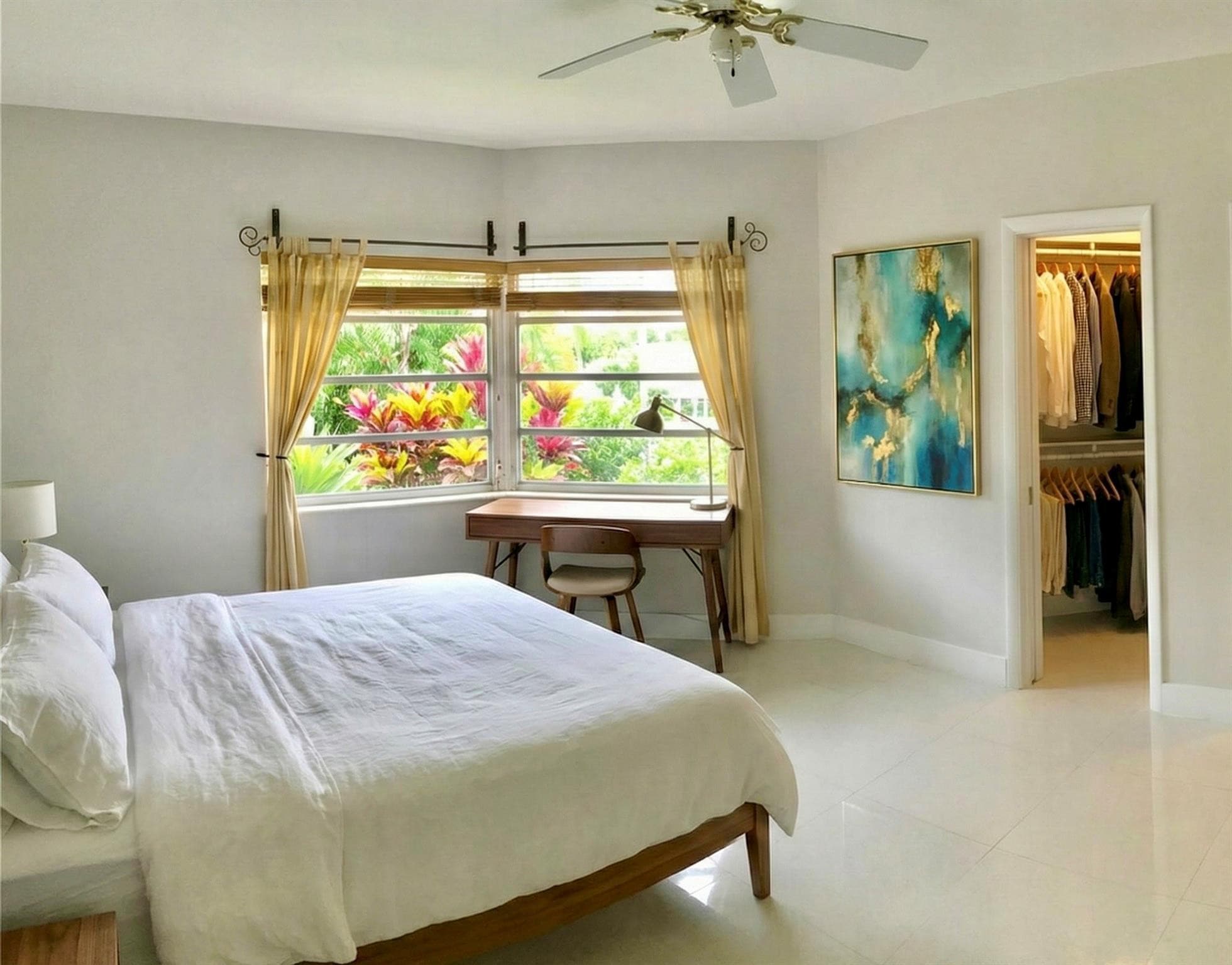 9271 W BAY HARBOR Drive 11, Bay Harbor Islands, FL 33154, Unit 11 - Photo 4
