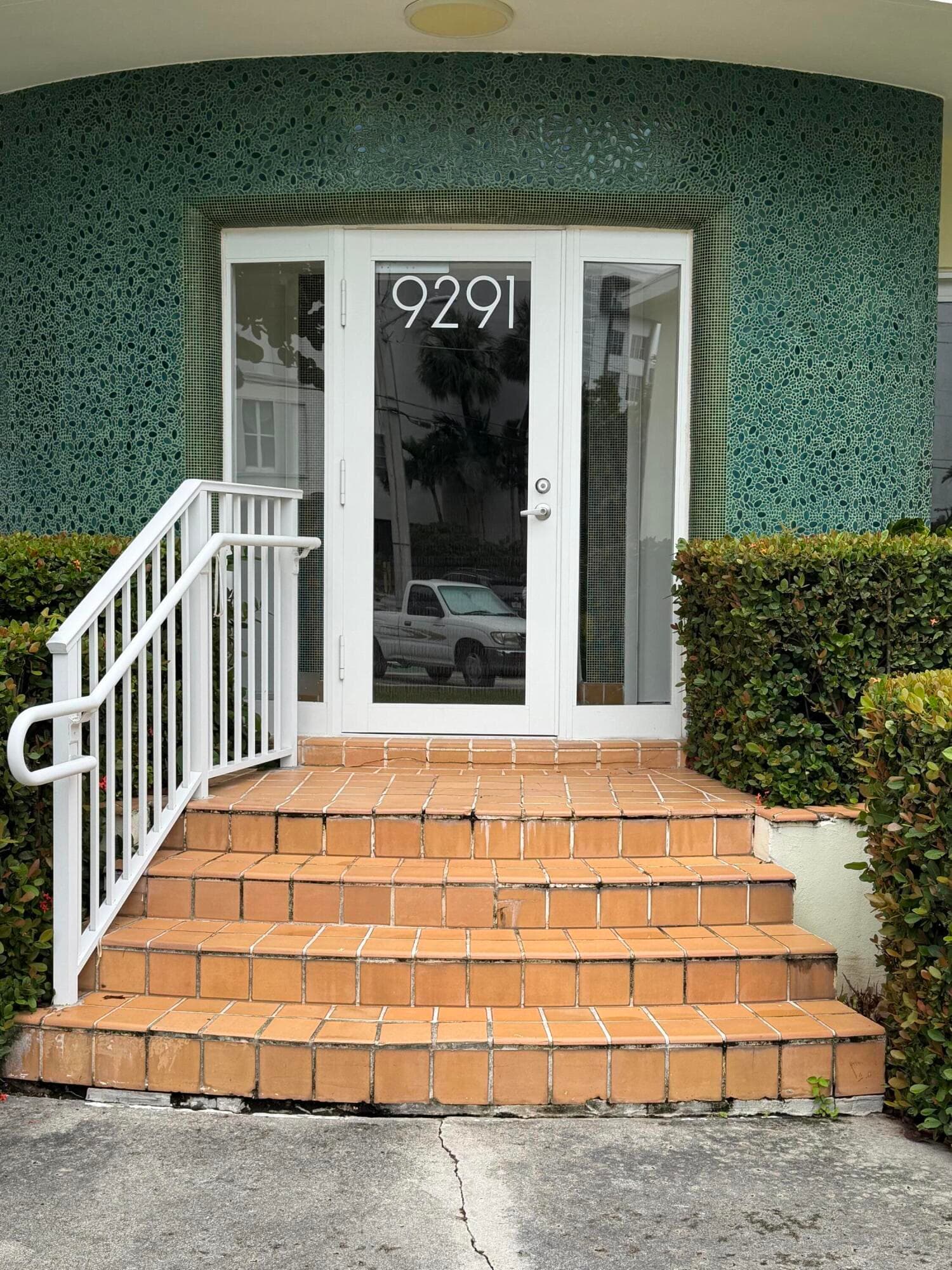 9291 W Bay Harbor Drive 8, Bay Harbor Islands, FL 33154, Unit 8 - Photo 2